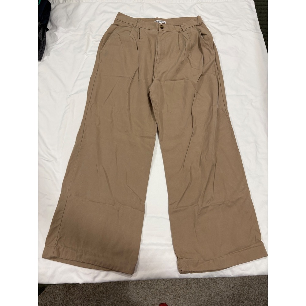 Reformation High-Waist Wide-Leg Trousers in Taupe - Picture 2 of 11